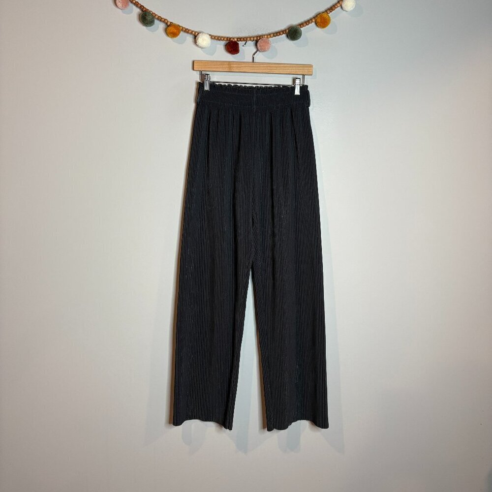NU Denmark high rise pleated pull on pants